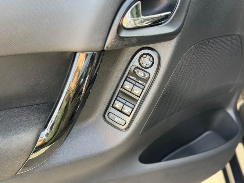 Citroën C3 II 1.6 HDi 92ch Airdream Rossignol - Clim - GPS - Révisée & Garantie 6 Mois