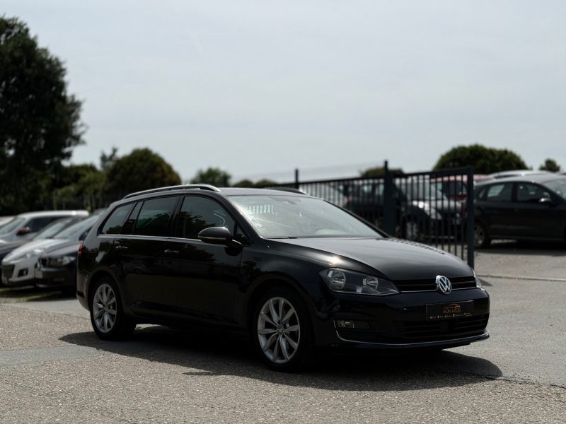 Volkswagen Golf VII SW 2.0 TDI 150 BlueMotion Technology Carat DSG6 - GPS- Révisée & Garantie 6 Mois