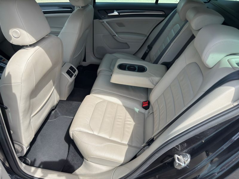 Volkswagen Golf VII SW 2.0 TDI 150 BlueMotion Technology Carat DSG6 - GPS- Révisée & Garantie 6 Mois