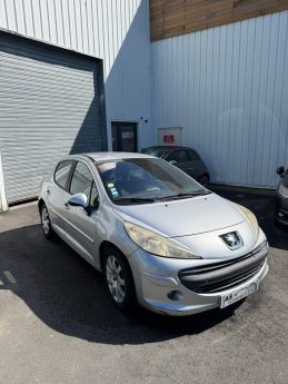 PEUGEOT 207 1.6i 109ch EXECUTIVE