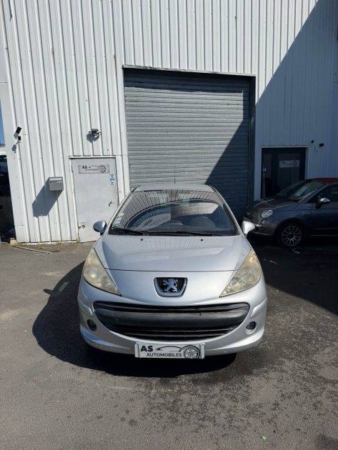 PEUGEOT 207 1.6i 109ch EXECUTIVE