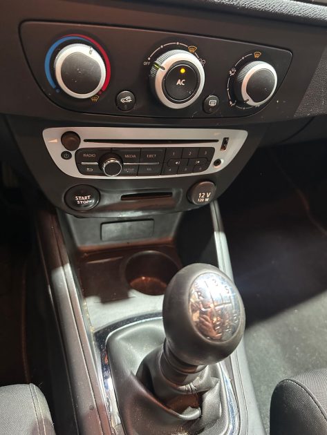RENAULT MEGANE 1.5 DCI 110 CV DYNAMIQUE 2013