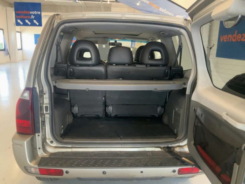 MITSUBISHI PAJERO 3.2 DI-D ELEGANCE 1er main