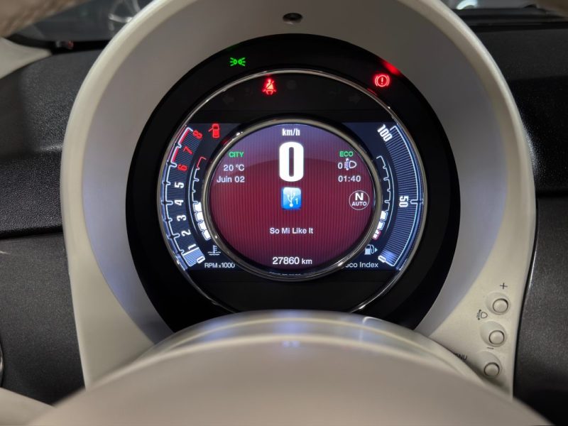 FIAT 500 C PHASE 2 LOUNGE CABRIOLET 1.2 69 Cv CAPOTE ELECTRIQUE BOITE AUTO ECRAN GPS - GARANTIE 1 AN