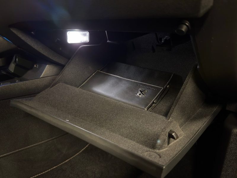 PEUGEOT 508 II ALLURE / BERLINE 1.2 TURBO 130 Cv BOITE AUTO EAT8 / VIRTUAL COCKPIT - GARANTIE 1 AN