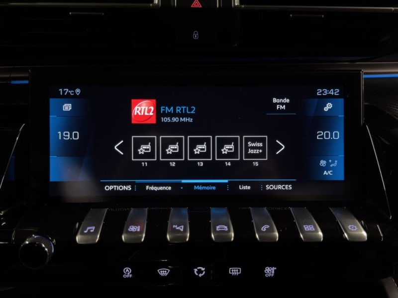 PEUGEOT 508 II ALLURE / BERLINE 1.2 TURBO 130 Cv BOITE AUTO EAT8 / VIRTUAL COCKPIT - GARANTIE 1 AN