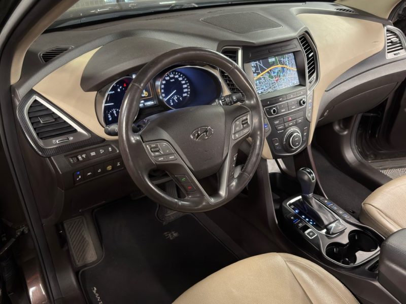 HYUNDAI SANTA FE III Phase 2 EXECUTIVE 2.2 CRDi 200 Cv 4x4 BOITE AUTO TOIT OUVRANT CUIR Garantie 1an