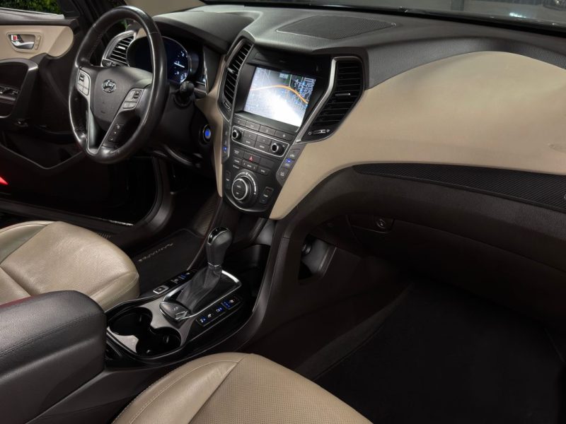 HYUNDAI SANTA FE III Phase 2 EXECUTIVE 2.2 CRDi 200 Cv 4x4 BOITE AUTO TOIT OUVRANT CUIR Garantie 1an