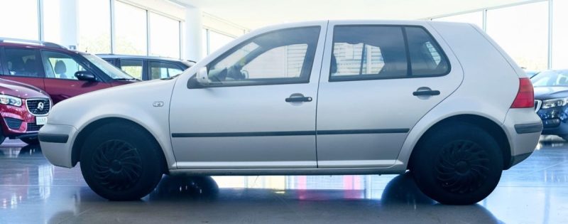 VOLKSWAGEN GOLF 1.4 75CV 5P GARANTIE 6MOIS