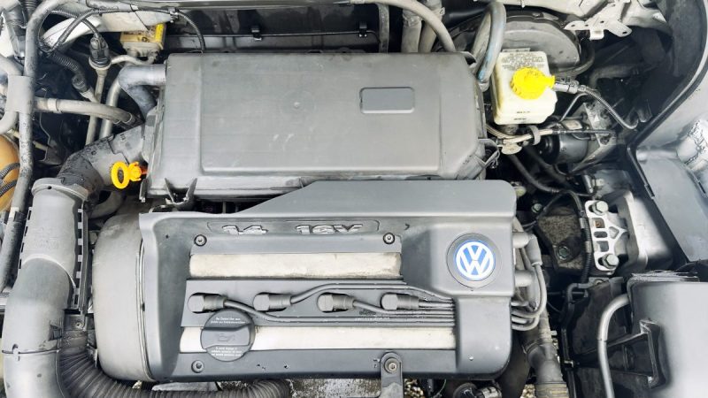 VOLKSWAGEN GOLF 1.4 75CV 5P GARANTIE 6MOIS