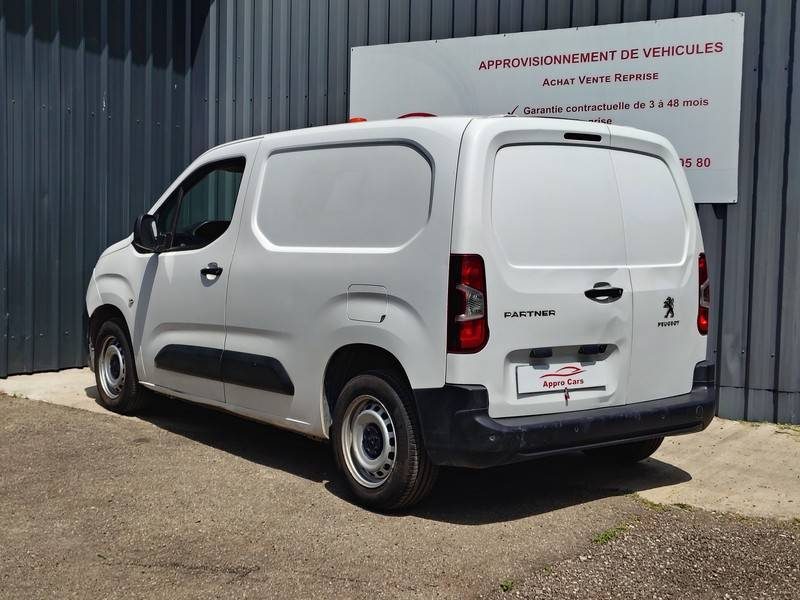Peugeot Partner 100ch – 40 500 km – Garantie 39,90/mois – 11 000 HT