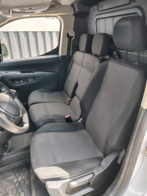 Peugeot Partner 100ch – 40 500 km – Garantie 39,90/mois – 11 000 HT