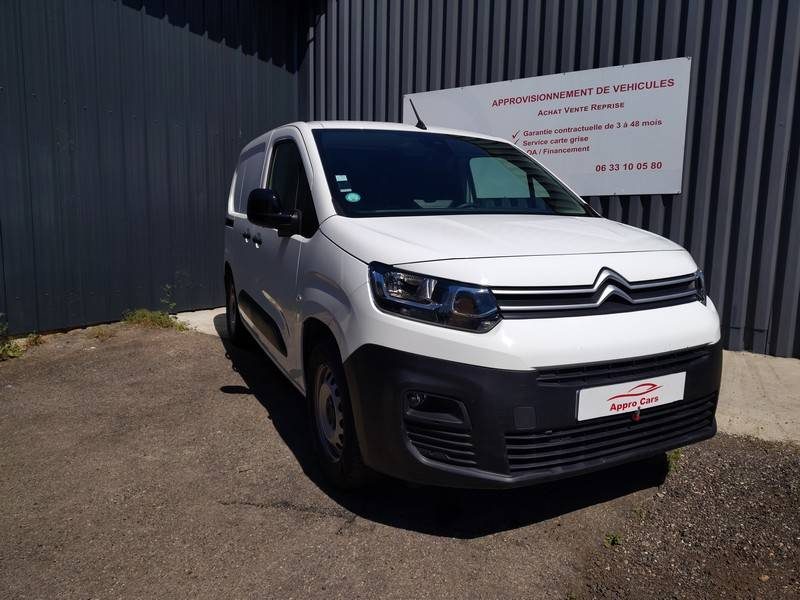 CITROËN BERLINGO III VAN FOURGON TAILLE M – MOTEUR ÉLECTRIQUE 136 CH (100 kW) – BATTERIE 50 kWh – DR