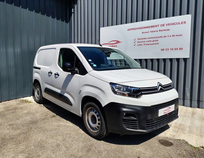 CITROËN BERLINGO III VAN FOURGON TAILLE M – MOTEUR ÉLECTRIQUE 136 CH (100 kW) – BATTERIE 50 kWh – DR