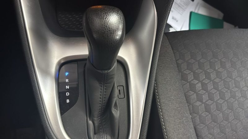 TOYOTA YARIS 4 BERLINE 116cv DYNAMIC BUSINESS 2022/1 ERE MAIN/TVA RECUPERABLE