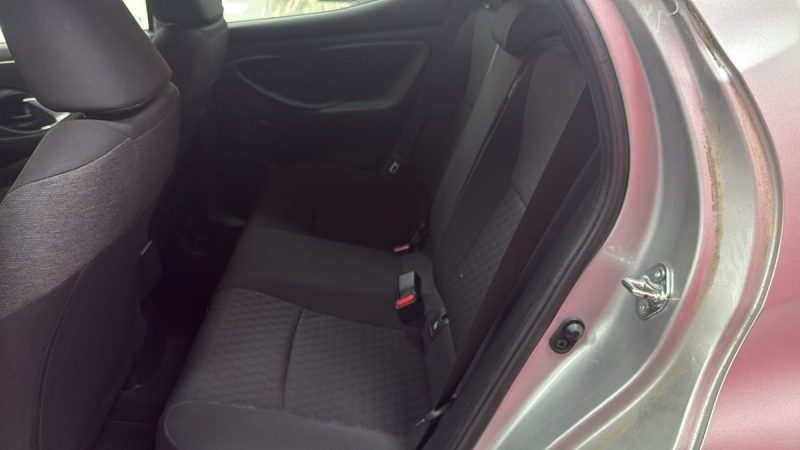 TOYOTA YARIS 4 BERLINE 116cv DYNAMIC BUSINESS 2022/1 ERE MAIN/TVA RECUPERABLE