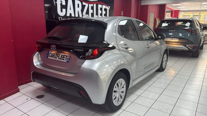 TOYOTA YARIS 4 BERLINE 116cv DYNAMIC BUSINESS 2022/1 ERE MAIN/TVA RECUPERABLE