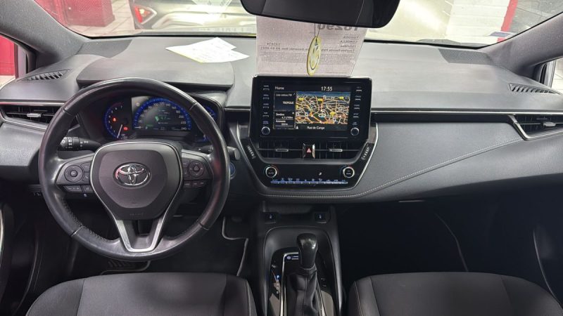 TOYOTA COROLLA TOURING SPORTS 122cv DYNAMIC BUSINESS/1 ERE MAIN/TVA RECUPERABLE