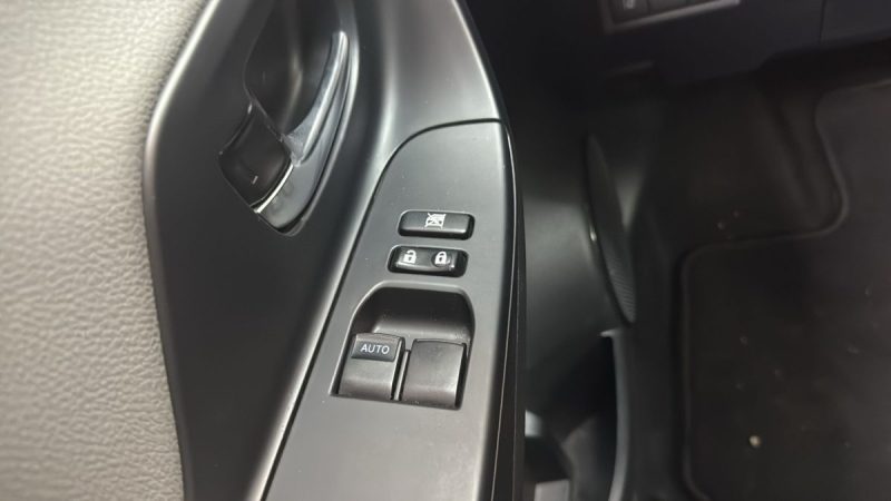 TOYOTA YARIS 100cv FRANCE BUSINESS/1 ERE MAIN/TVA RECUPERABLE