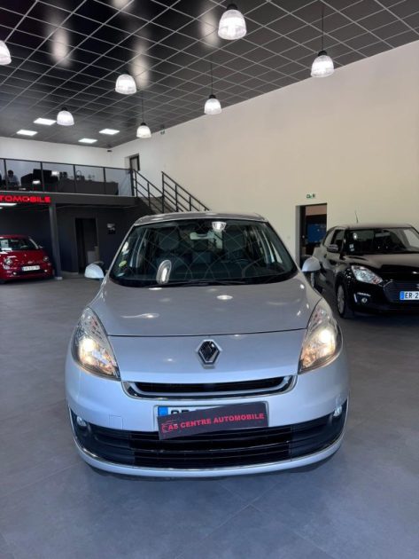 RENAULT GRAND SCENIC III 1.5 DCI 110cv / 7 PLACES / 1ere MAIN / GPS