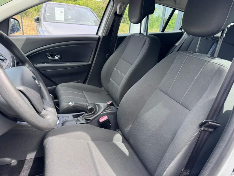 RENAULT MEGANE III 1.5 DCI 95cv PHASE 3 / 1 ere MAIN
