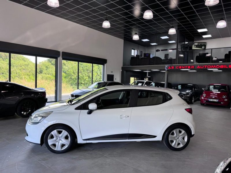 RENAULT CLIO IV 0.9Tce 90cv / 1ere MAIN / 5 PLACES / GPS/ 100 000Km