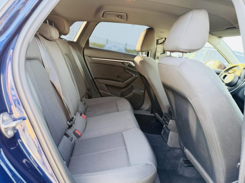 AUDI A3 BUISNESS LINE 35 TDI 150ch