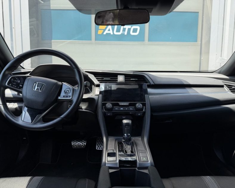 HONDA CIVIC 2017 1.5 i-VTEC 182 Sport Plus / Caméra de recul / Boite automatique / Entretien complet