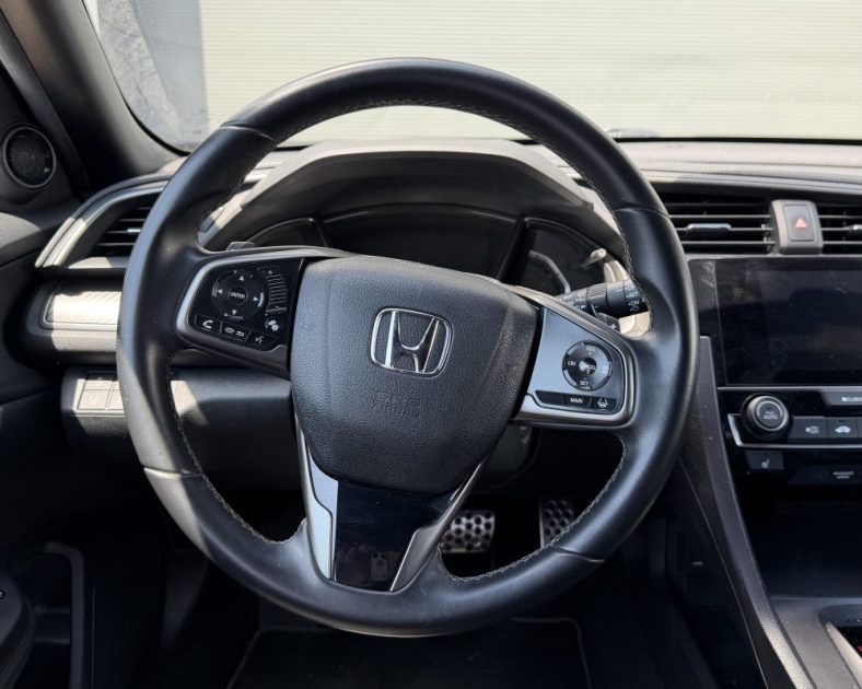 HONDA CIVIC 2017 1.5 i-VTEC 182 Sport Plus / Caméra de recul / Boite automatique / Entretien complet