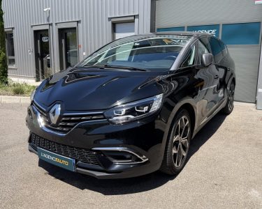 RENAULT GRAND SCENIC IV TCe 140 FAP - Finition INTENS - 7 PLACES - ENTRETIEN COMPLET
