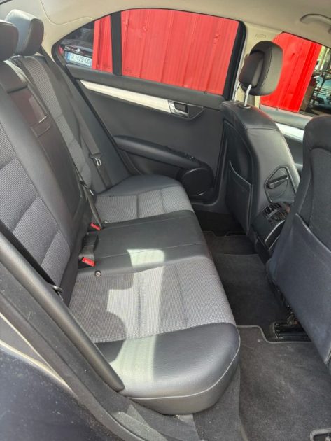 MERCEDES-BENZ CLASSE C (W204)  2009