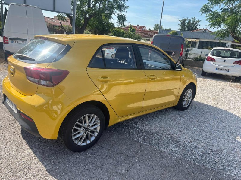 KIA RIO 1.2 84 CV 2021