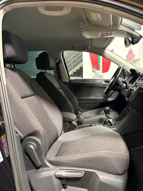 MAGNIFIQUE VOLKSWAGEN TIGUAN 1.5 TSI 150CH CONNECT (1ÈRE MAIN, APPLE CARPLAY, CAMÉRA DE RECUL) 
