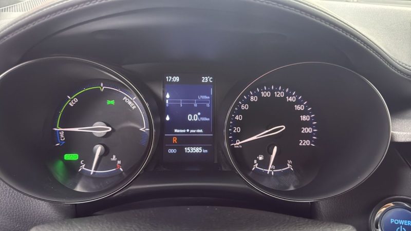 TOYOTA C-HR SUV PHASE 2 HYBRIDE 1.8 DYNAMIC BUSINESS 122cv/1 ERE MAIN/TVA RECUPERABLE