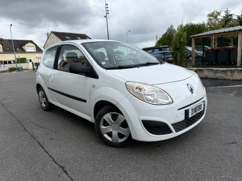 RENAULT TWINGO II 1.5 DCI