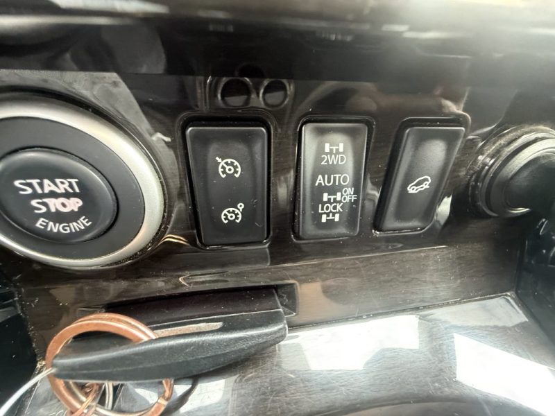 RENAULT KOLEOS I  2.0 DCI 4X4  
