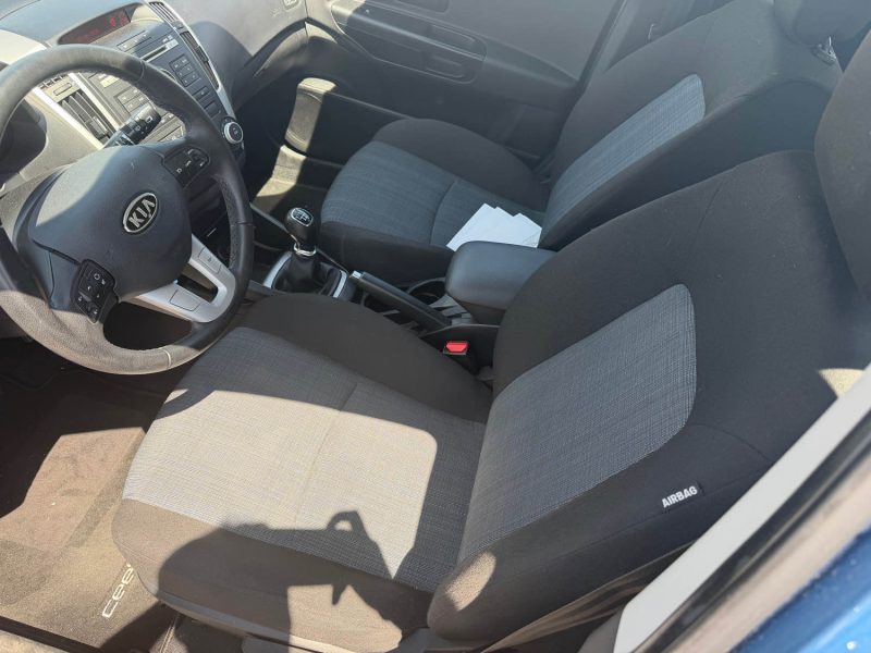 KIA CEE-D 1.4 90CH MOTION  FAIBLE KMS GARANTIE