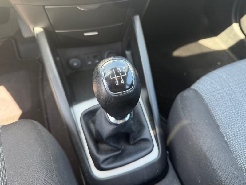 KIA CEE-D 1.4 90CH MOTION  FAIBLE KMS GARANTIE