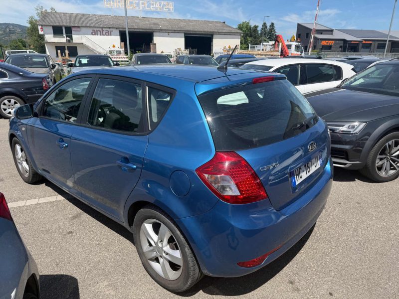 KIA CEE-D 1.4 90CH MOTION  FAIBLE KMS GARANTIE