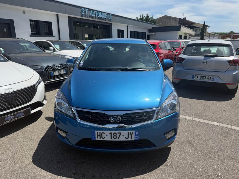 KIA CEE-D 1.4 90CH MOTION  FAIBLE KMS GARANTIE