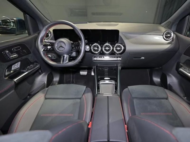 MERCEDES-BENZ B 220 4MATIC  AMG LINE PREMIUM PLUS 2023