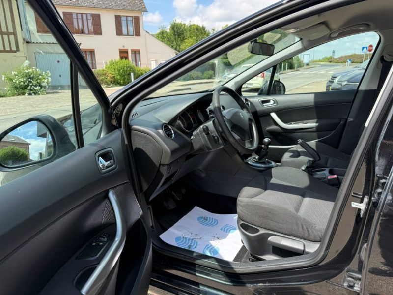 Peugeot 308 1.4 VTi 95Ch Confort Pack