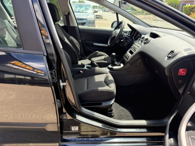 Peugeot 308 1.4 VTi 95Ch Confort Pack