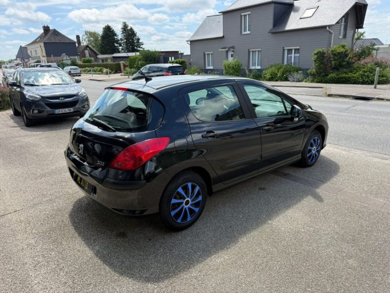 Peugeot 308 1.4 VTi 95Ch Confort Pack
