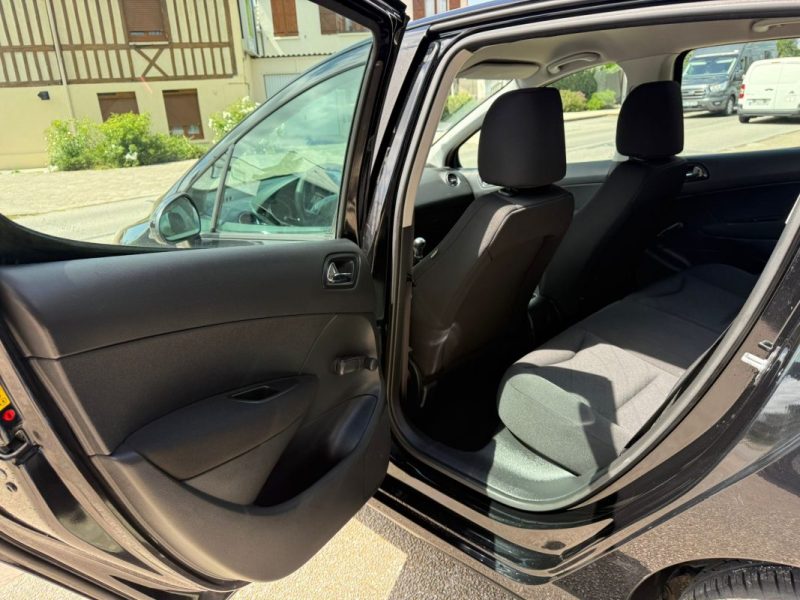 Peugeot 308 1.4 VTi 95Ch Confort Pack