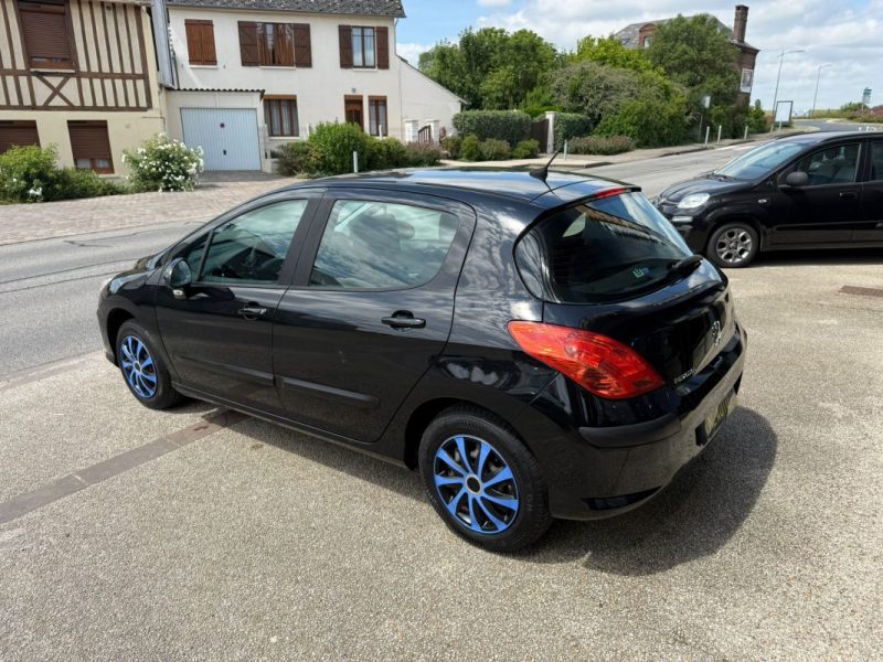 Peugeot 308 1.4 VTi 95Ch Confort Pack