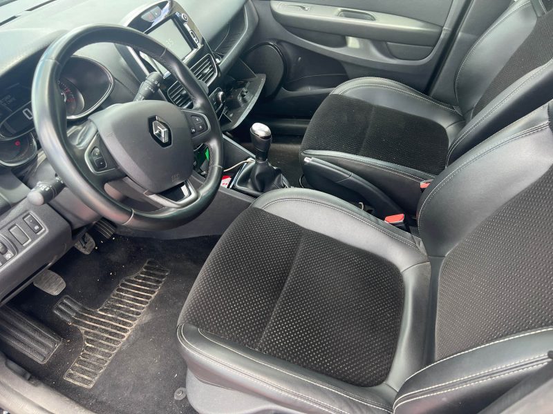 RENAULT CLIO IV RE88166 2019
