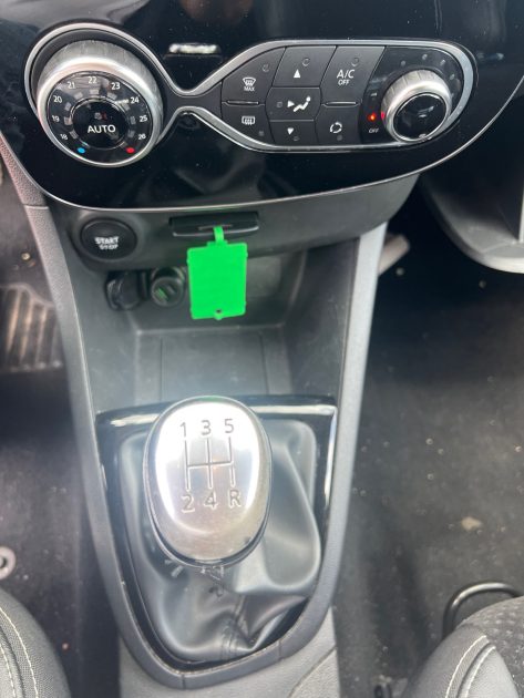 RENAULT CLIO IV RE88166 2019