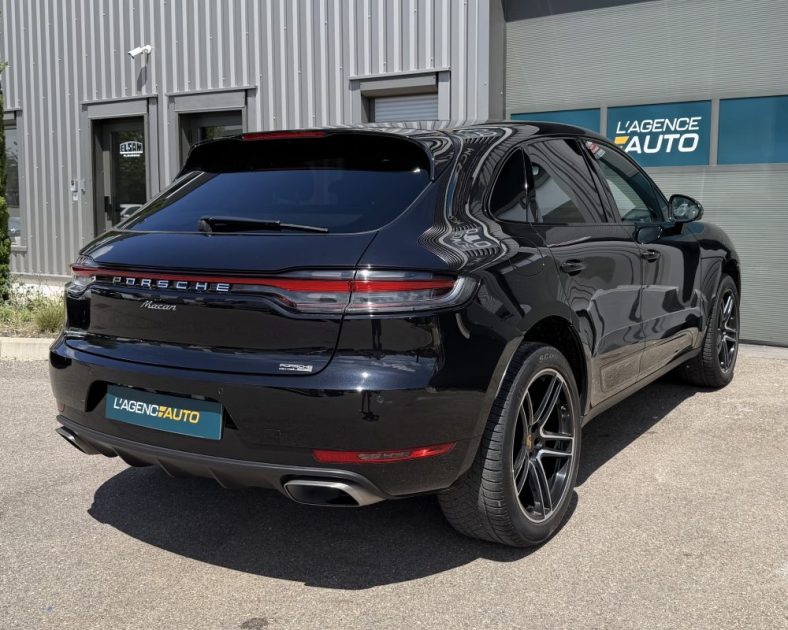 Porsche Macan 2.0 245ch PDK | Intérieur cuir • Caméra • SUIVI PORSCHE FLAT69