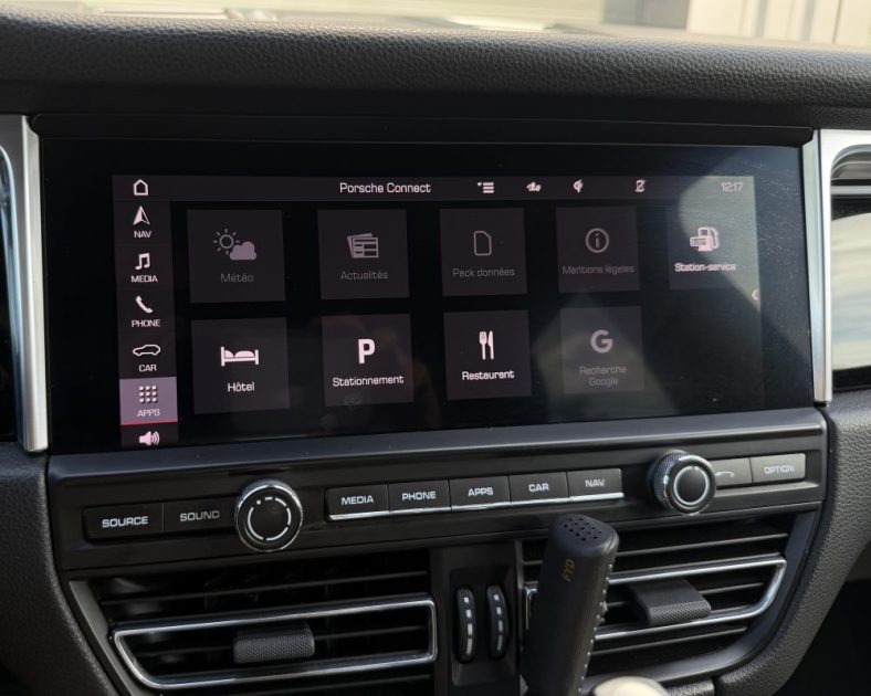 Porsche Macan 2.0 245ch PDK | Intérieur cuir • Caméra • SUIVI PORSCHE FLAT69